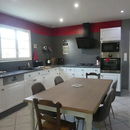 Entre Angers Et Saumur Holiday home