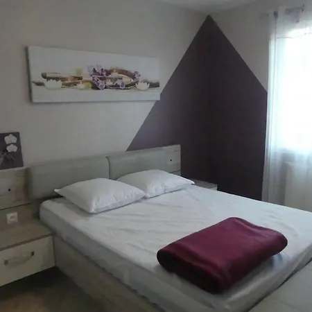Entre Angers Et Saumur Holiday home Brigne