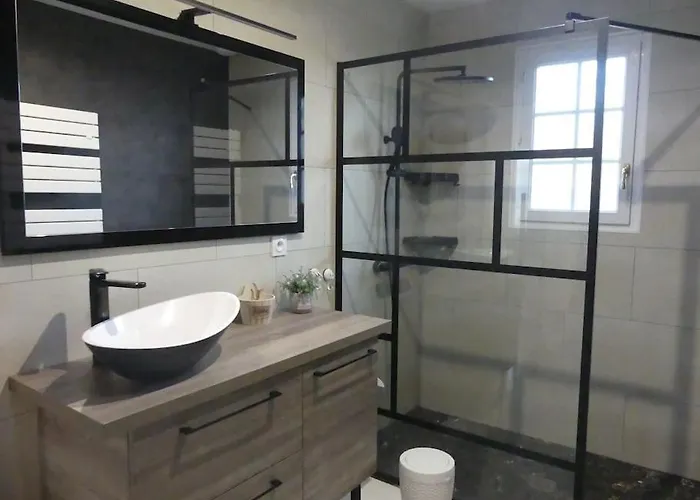 La Pointe De Diamant Brigne